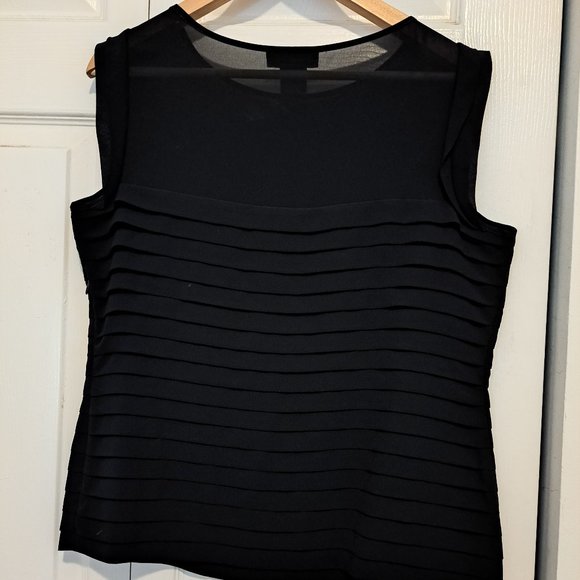 Sleeveless Black Top with Subtle Ruffle/Pleats - Picture 5 of 7